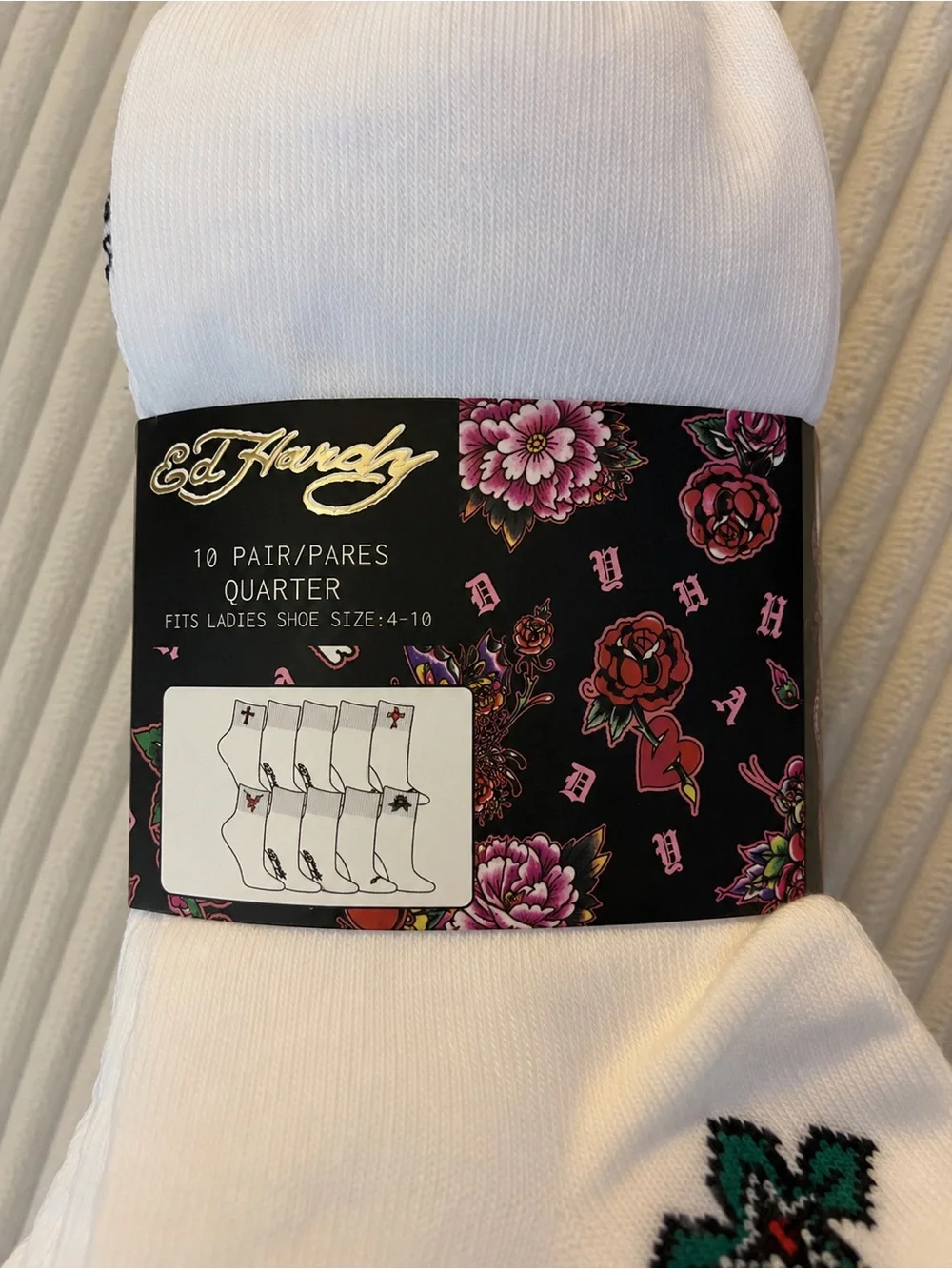Ed Hardy White Quarter Ankle Socks with Embroidered Accents - 10 Pack